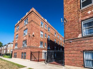 4814 W Monroe, Chicago, IL 60644