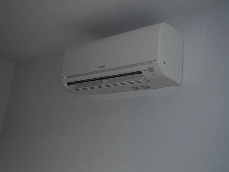 Air Conditioner