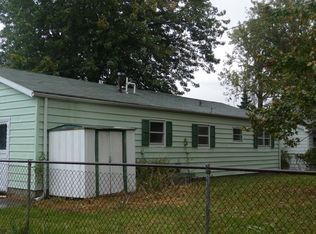 703 Northview Dr, Fostoria, OH 44830