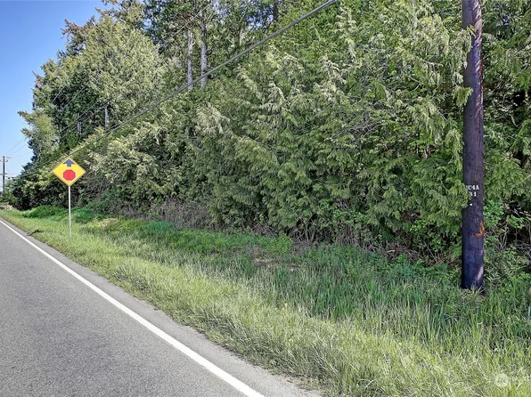 29801 Pioneer Hwy, Stanwood, WA 98292