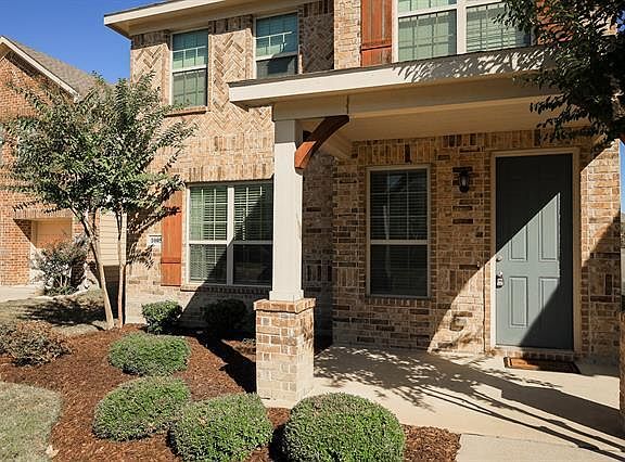 2nd image of 1005 Bruni Ct