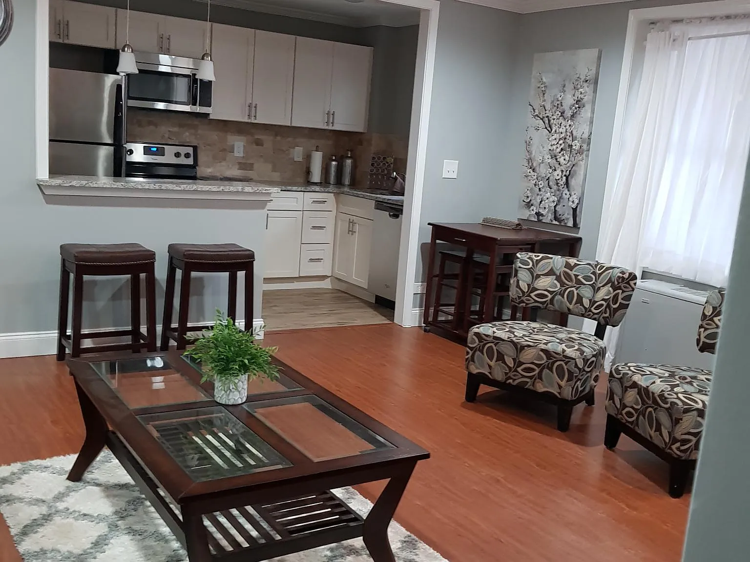300 Peachtree St NE — Photo 2