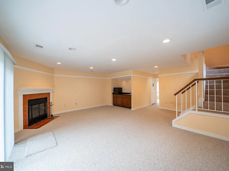 10168 Turnberry Pl — Photo 21