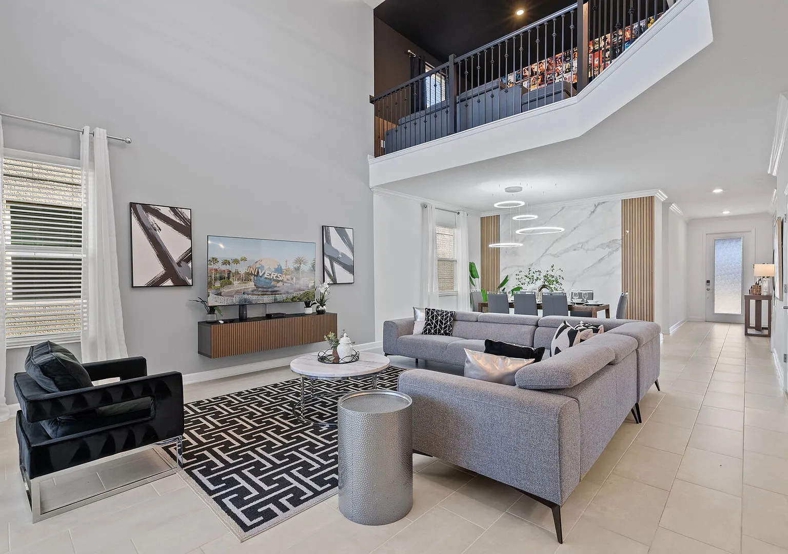 Chic 5Bed Retreat, Perfect for Family Getaways — Photo 1