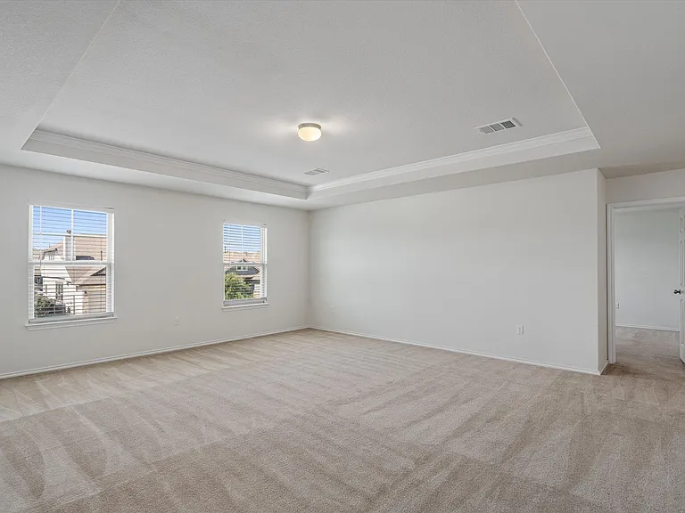 146 Russet Trl — Photo 21