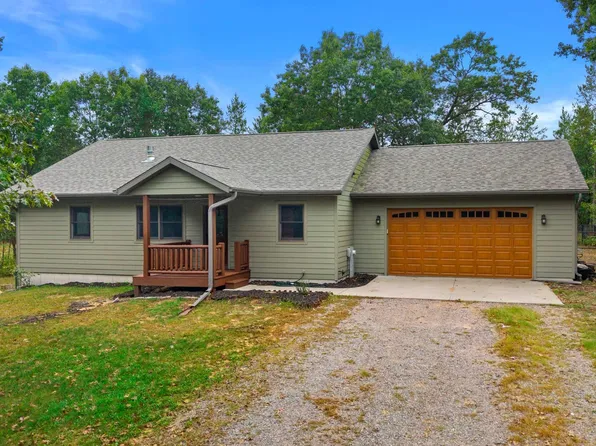 1326 Apache Cir, Nekoosa, WI 54457