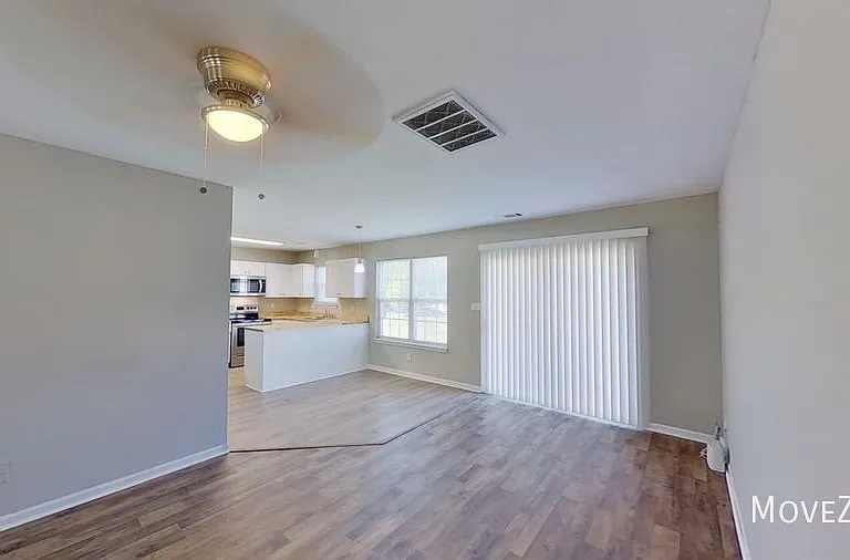 3016 Christian Scott Ln — Photo 32