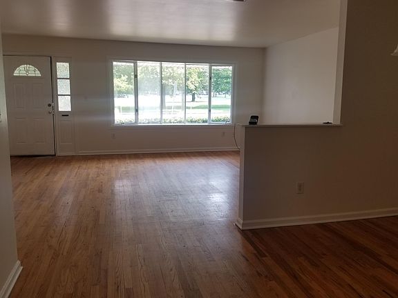 Living and Dining Area