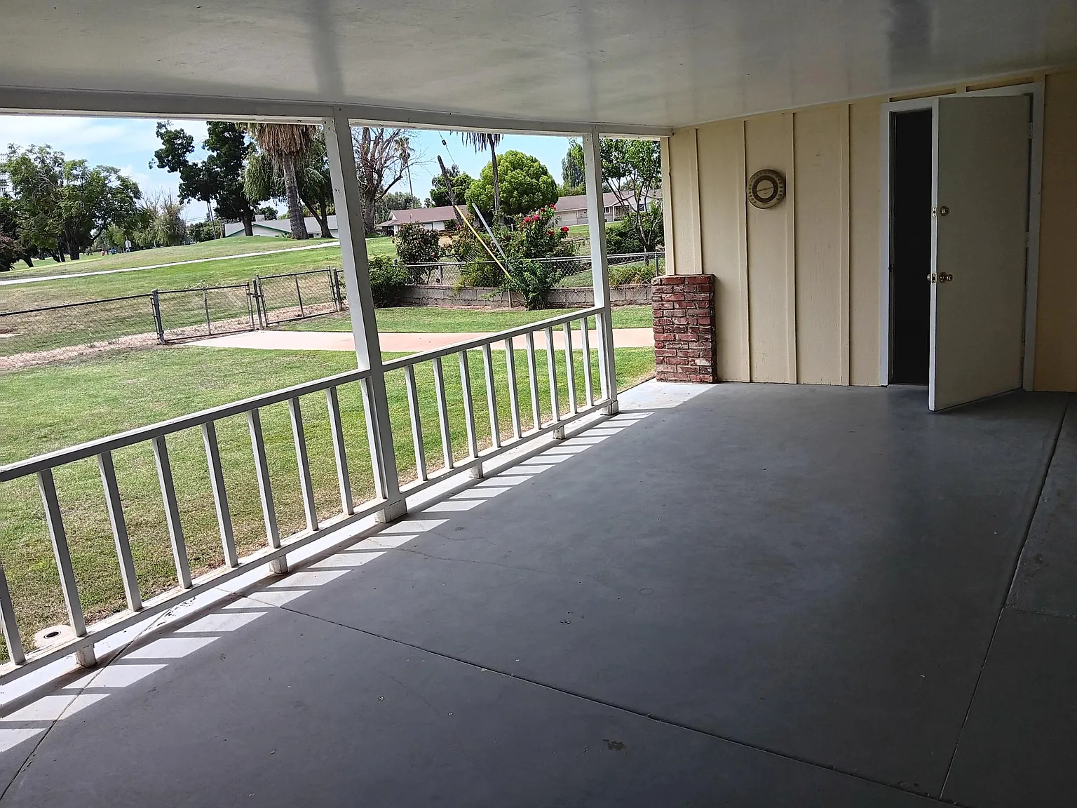 3 bed, 1959 sqft, $2,100 — Photo 4