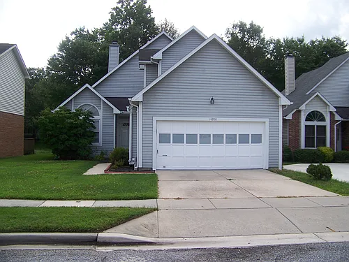 14208 Greenview Dr Photo 1
