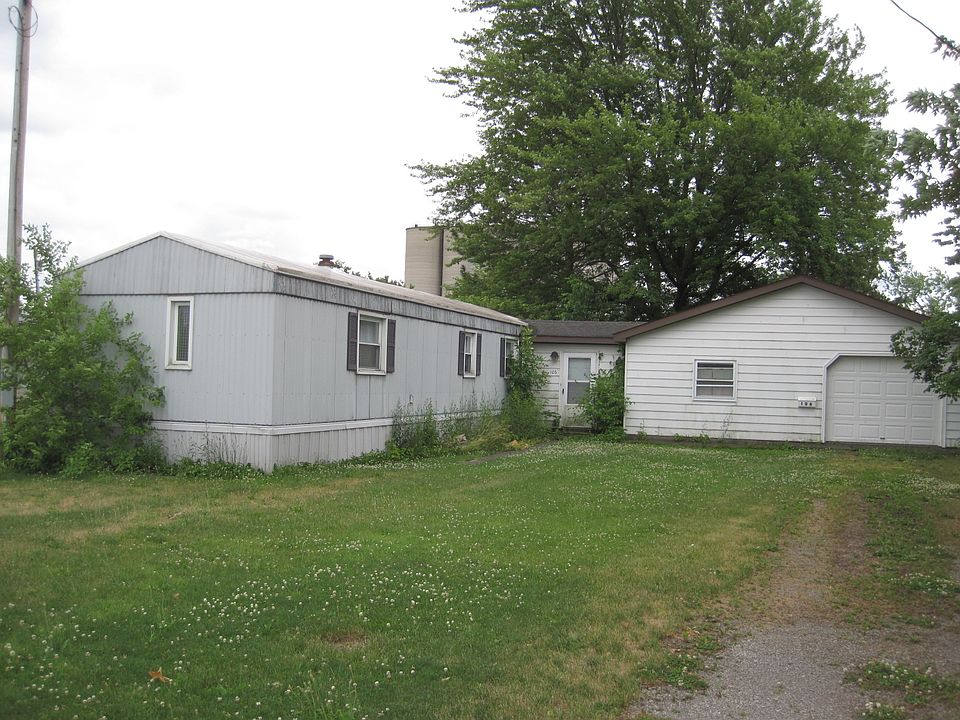 1st image of 106 E Morris St