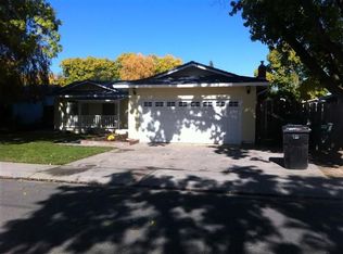 1521 Primrose Ln, Modesto, CA 95355