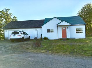 31070 Wyatt Dr, Harrisburg, OR 97446