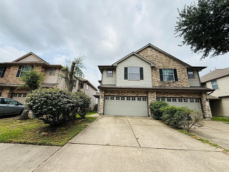12414 Jasmine Brook Ln — Photo 3