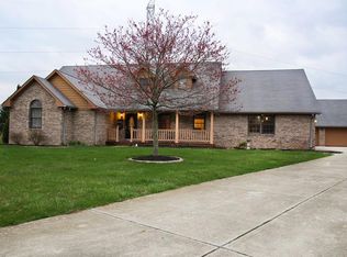 5420 N Cherry Tree Dr, Greenfield, IN