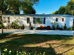 7623/7621 Breeze Dr, North Fort Myers, FL 33917