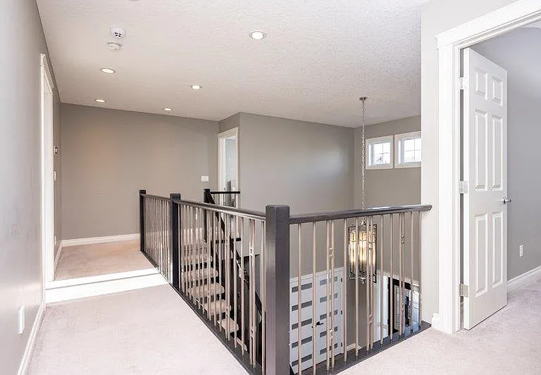 8207 9th Ave SW — Photo 33