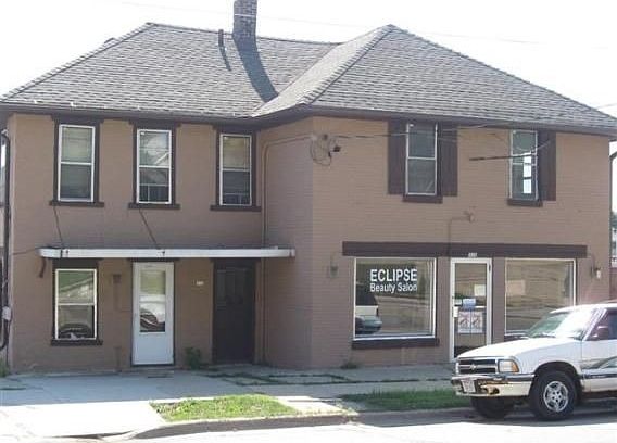 1st image of 315 N Parker Dr