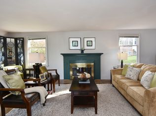 2519 NW North Beach Dr, Seattle, WA 98117