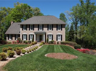 376 Hollinswood Ave, Winston Salem, NC 27103