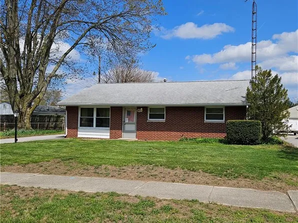415 S McCord Rd, Holland, OH 43528