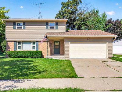 1235 S Westhaven Dr, Oshkosh, WI, 54904