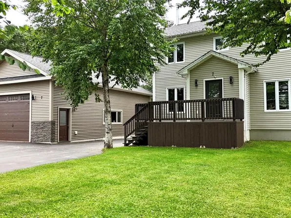 7 Oakes Road, Deer Lake, NL A8A1X5