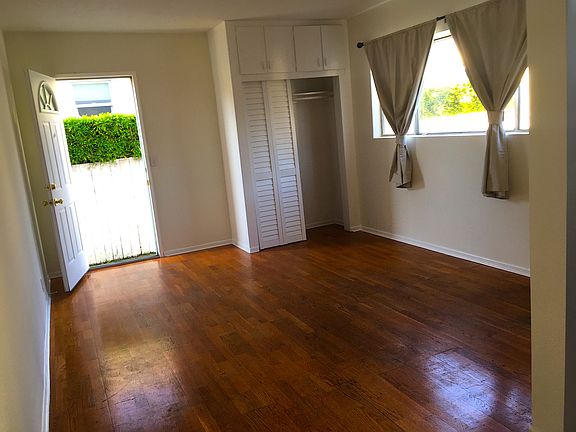2nd image of 1433 17th St APT 6A