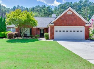 6149 Glen Oak Dr, Flowery Branch, GA 30542