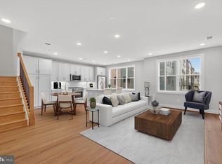 140 Pepperell St, Alexandria, VA 22304