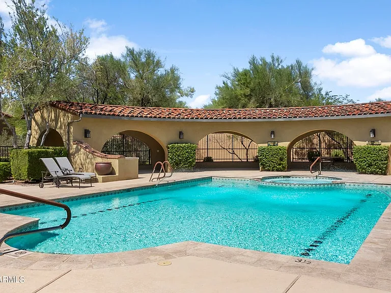 18650 N Thompson Peak Pkwy #1060 — Photo 37
