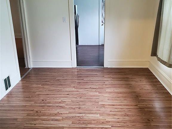 5th image of 3110 Holland St