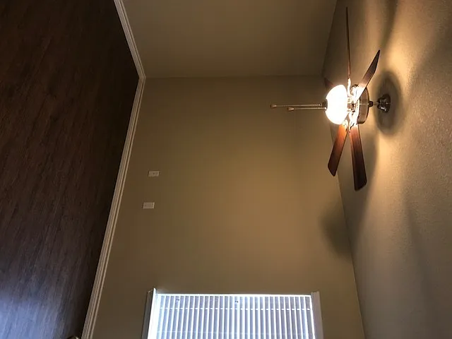 406 Study Hall Loop - B — Photo 4