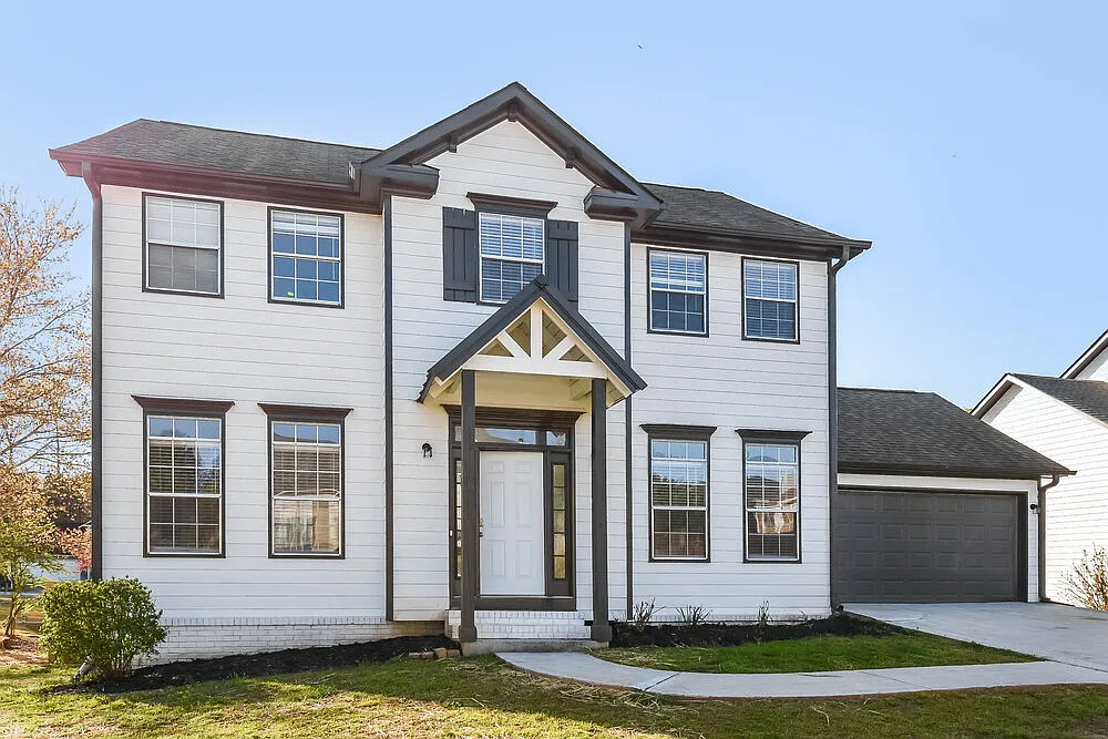 3 bed, 2.5 bath, 1934 sqft, $2,340 — Photo 1