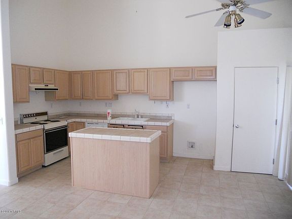 2nd image of 10195 N Calle Del Carnero