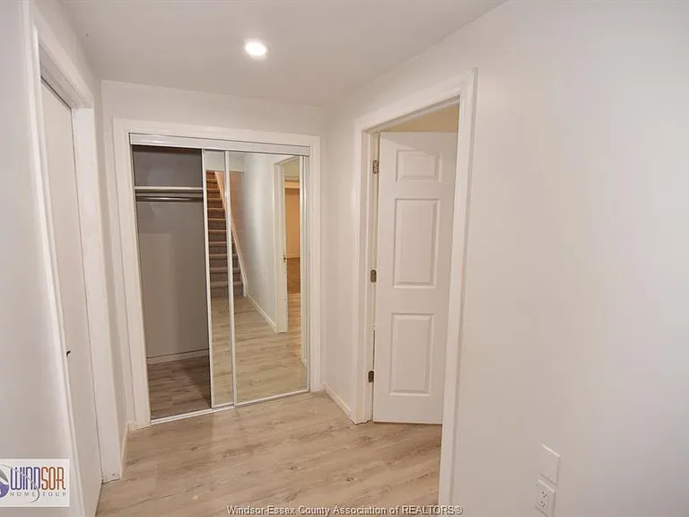 600 Cousineau Rd #LOWER — Photo 15