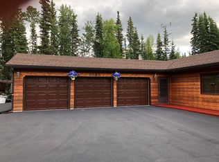 3060 Kris Kringle Dr, North Pole, AK 99705