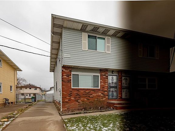 2nd image of 1405 E 262nd St
