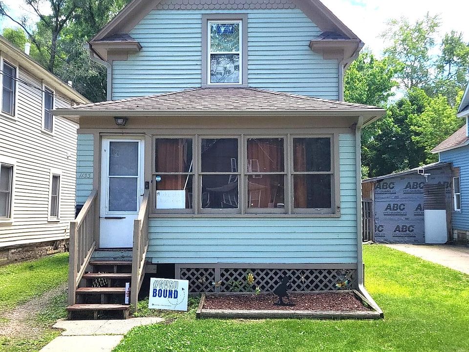 1st image of 1133 Division St