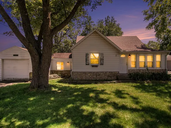 52932 Parkview St, South Bend, IN 46628