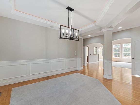 4th image of 163 Compton Rd