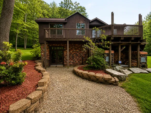 1356 Martin Rd, Apollo, PA 15613