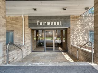 25805 Fairmount Blvd APT 304, Beachwood, OH 44122