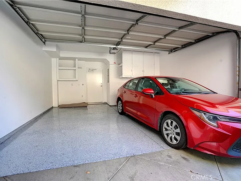 7124 Farralone Ave #110 — Photo 19