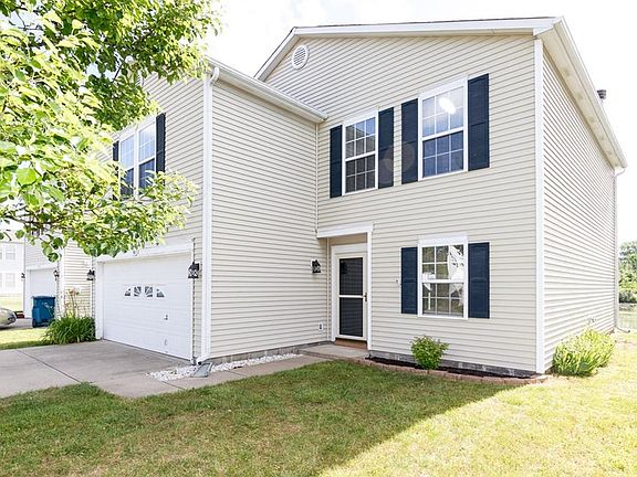 2nd image of 1907 Orchid Bloom Ln