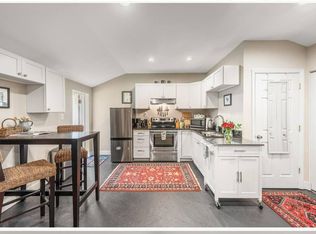 480 Saint Andrews Blvd #B, Charleston, SC 29407