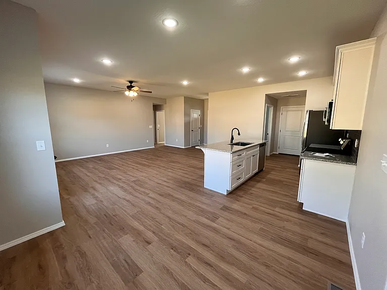 3337 W McCanse St — Photo 13