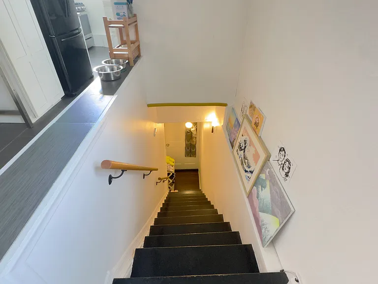 225 Roosevelt Ave #2 — Photo 14