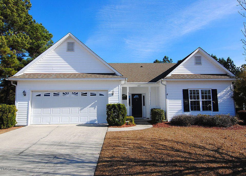 1st image of 1004 Silver Maple Drive SE