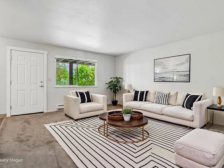 Verandas Apartments — Photo 22